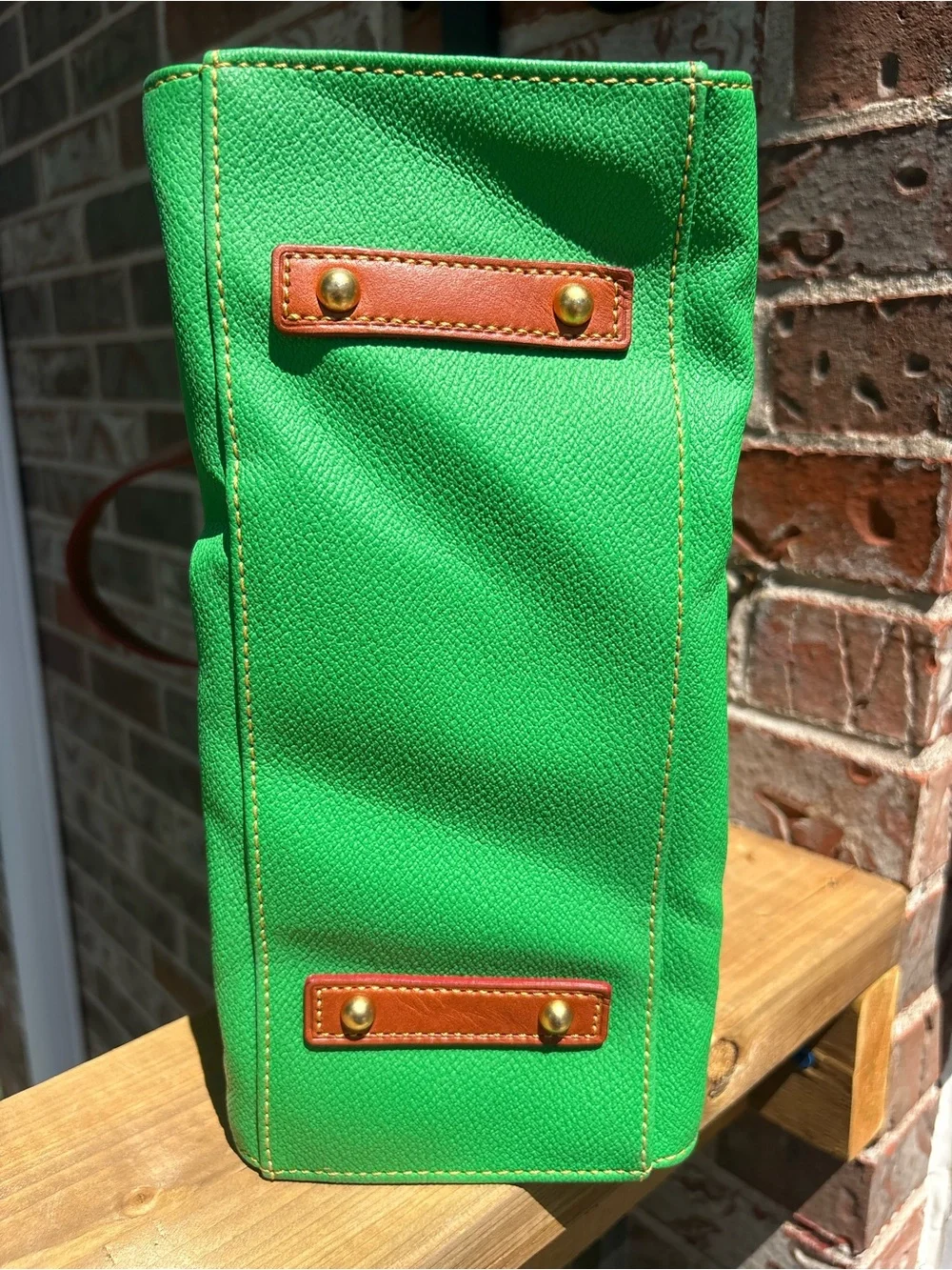 Dooney & Bourke vintage vibrant green leather shopper tote handbag - Picture 8 of 11